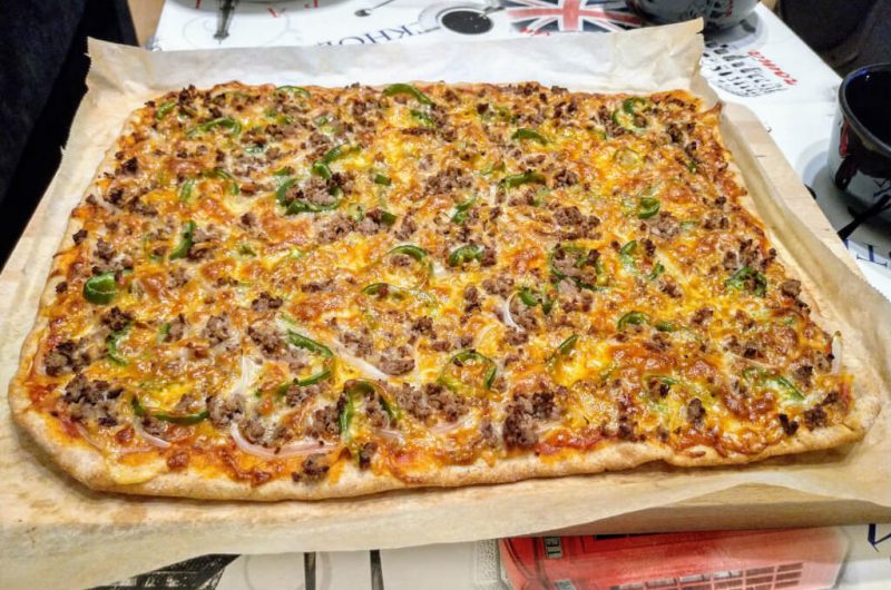 Masa de pizza integral con masa madre