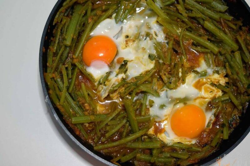 Tagarninas esparragás con huevo cuajao