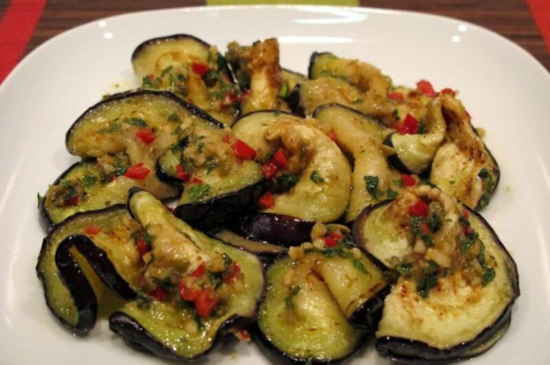 Berenjenas salteadas con cebolla